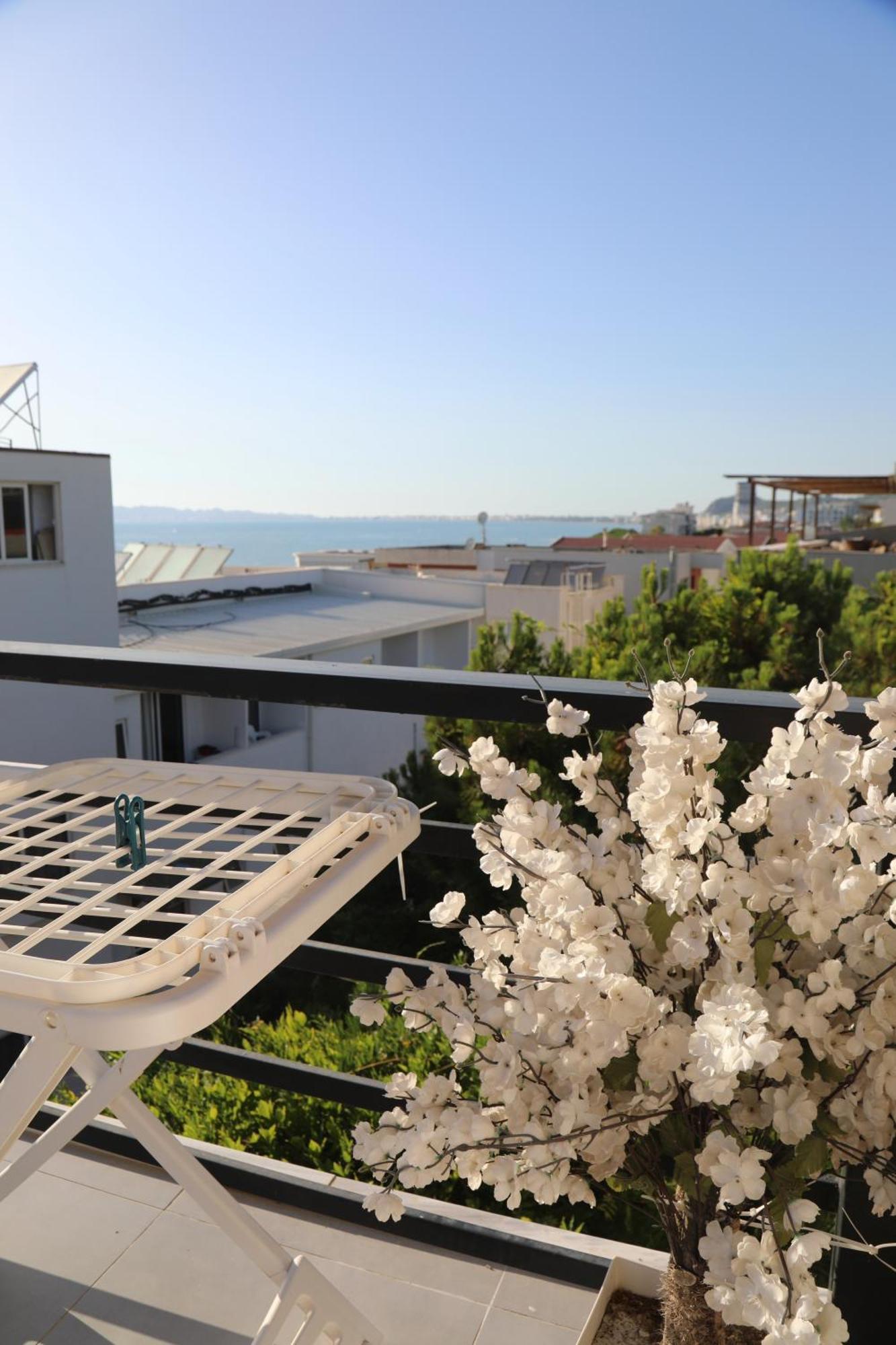Sea View Apartments Голем Экстерьер фото